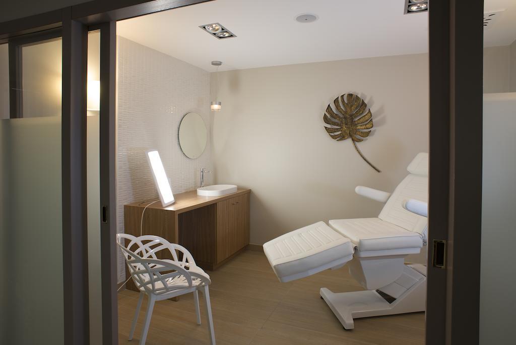 Aparthotel Domitys Le Galion D'Or Royan Exterior foto