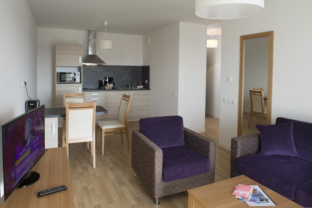 Aparthotel Domitys Le Galion D'Or Royan Zimmer foto